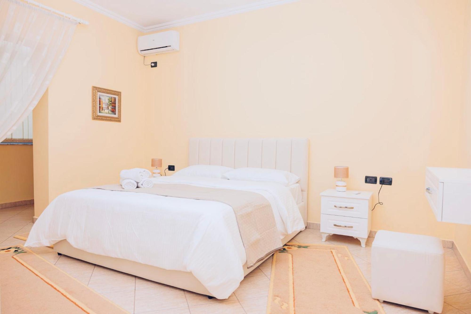 Heart Of Tirana Villa Extérieur photo